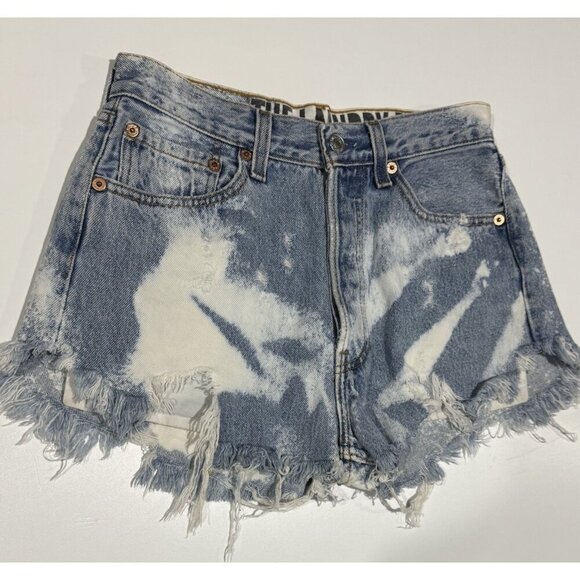 Levi's Womens Size XS 501 Button-Fly Cut Off Shorts Distressed Acid Wash Cheeky - Picture 2 of 8